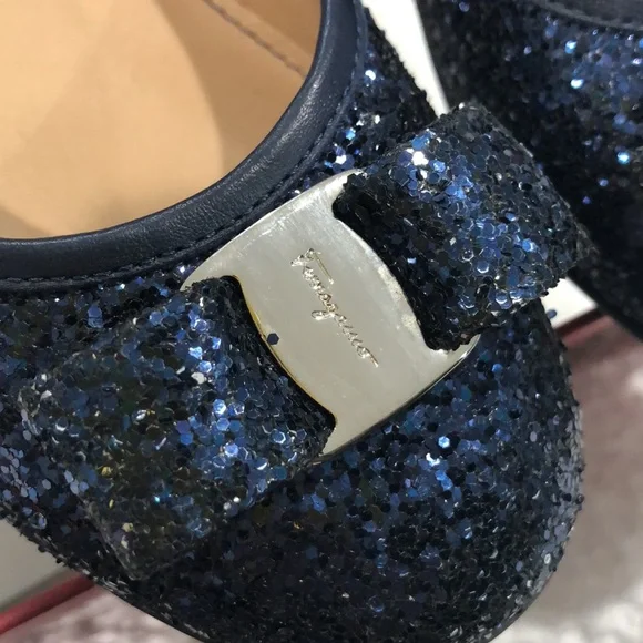 Salvator Ferragamo Little Girls Blue Sparkly Shoes With Bow. Size 13. - Picture 4 of 5